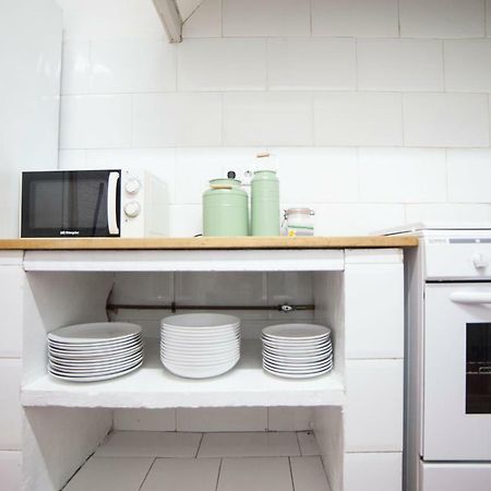 B21-Apartamento Modernista Para Grupos برشلونة المظهر الخارجي الصورة