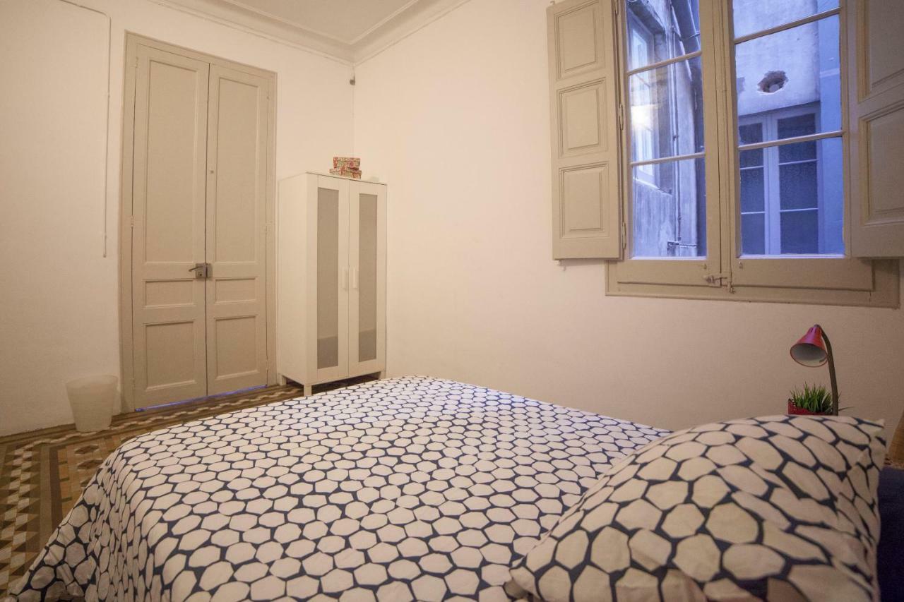 B21-Apartamento Modernista Para Grupos برشلونة المظهر الخارجي الصورة